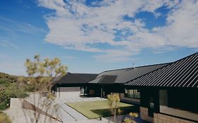 Stony Rise Lodge